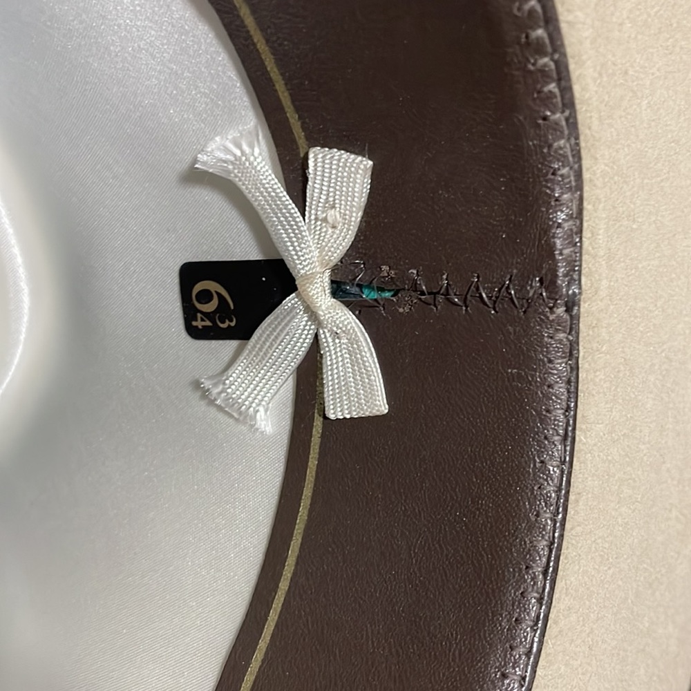 Vintage Stetson original cowboy hat. Never worn, still in original box. - Picture 6 of 10